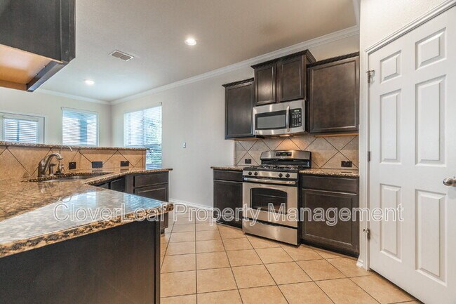 Building Photo - 12119 Sugarberry Way