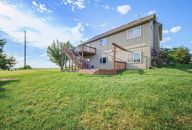 Building Photo - 2608 Brooke Bend