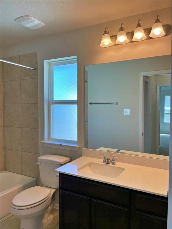 Building Photo - 6406 Pleasanton Pkwy