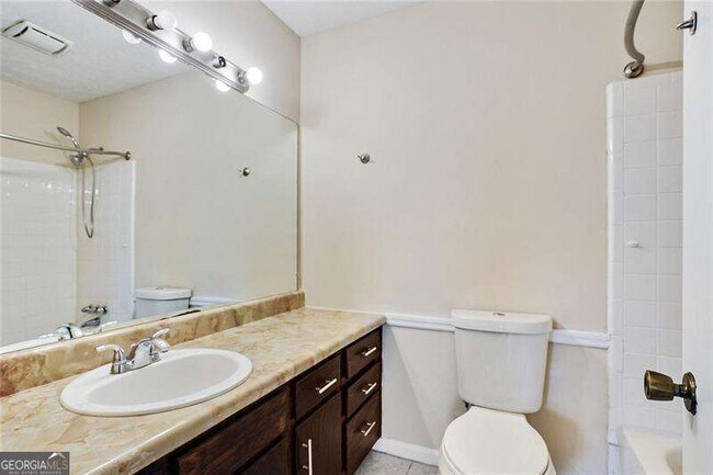 Building Photo - 76 Sandalwood Cir