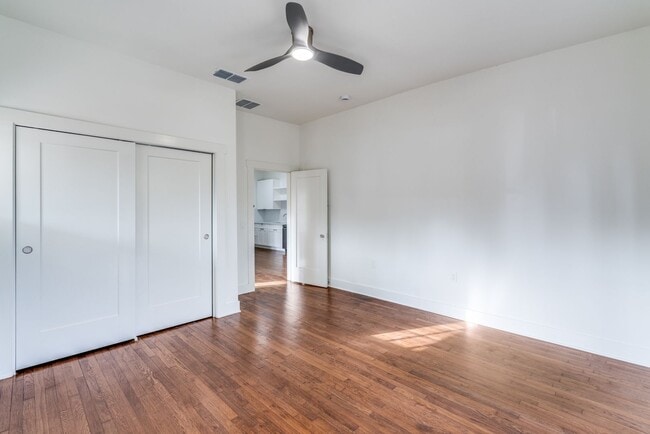 Building Photo - 210-M (ERL)