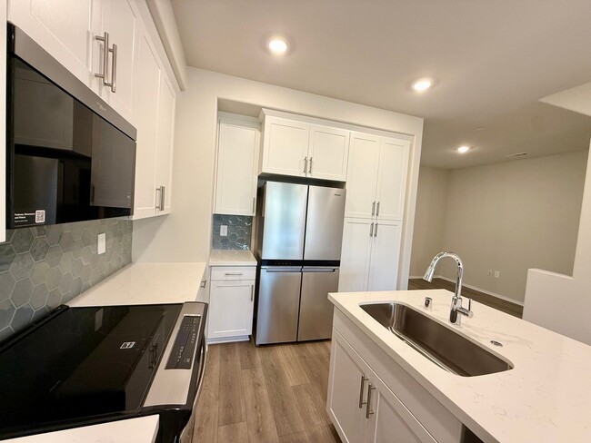 Building Photo - 4889 Merida Way