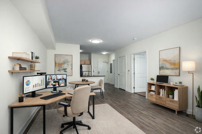 Building Photo - Paseo Verde South