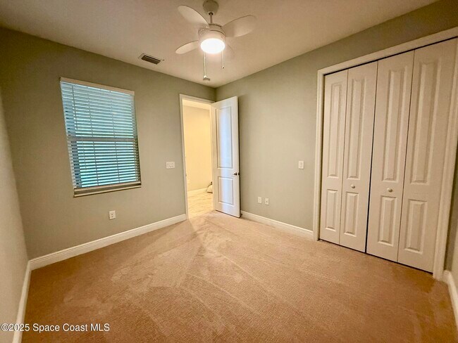 Building Photo - 7634 Loren Cove Dr