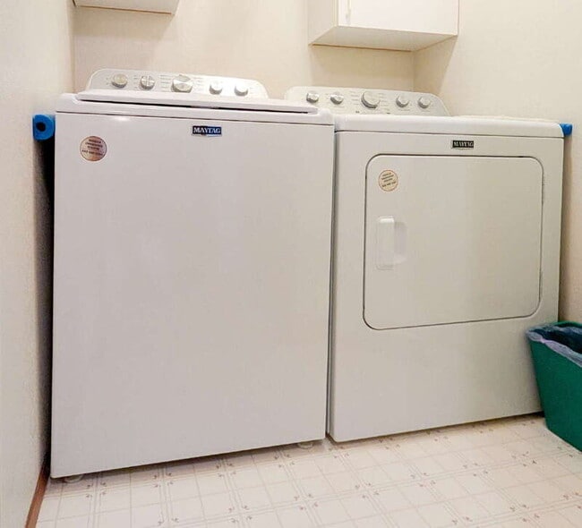 Building Photo - 4304 83rd Ave NE