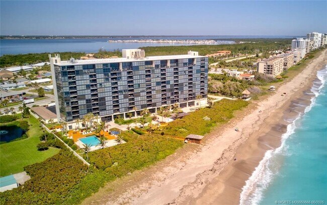 Building Photo - 10410 S Ocean Dr