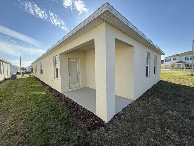 Building Photo - 1511 Ellesmere Ave