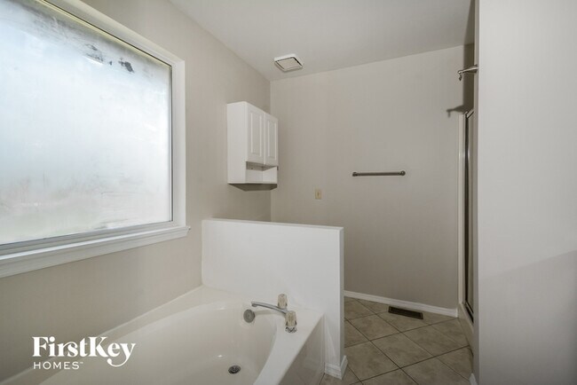 Building Photo - 16882 Paradise Peak Cir