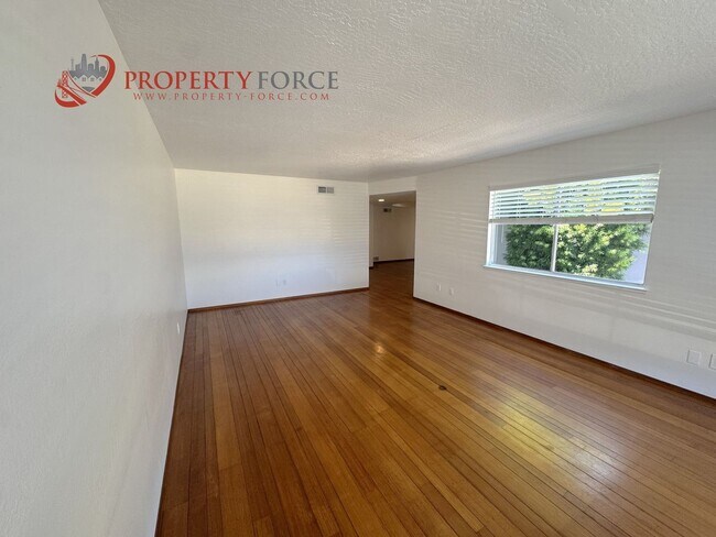Building Photo - Bright Foster City 4Bed 2Bath Home with Hardwood Floors and Private Yard - OFFERED BY PROPERTY FO...