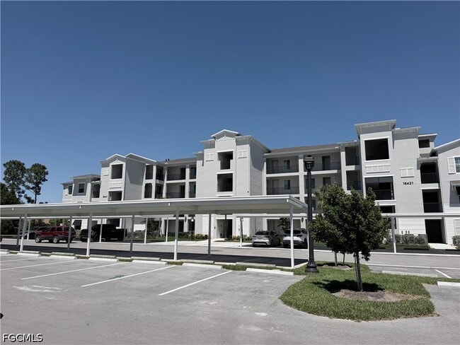 Building Photo - 18421 Copperhead Dr