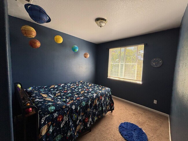 Building Photo - 9829 Waterfowl Dr