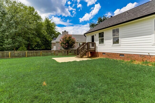 Back - 4112 Cobble Ct