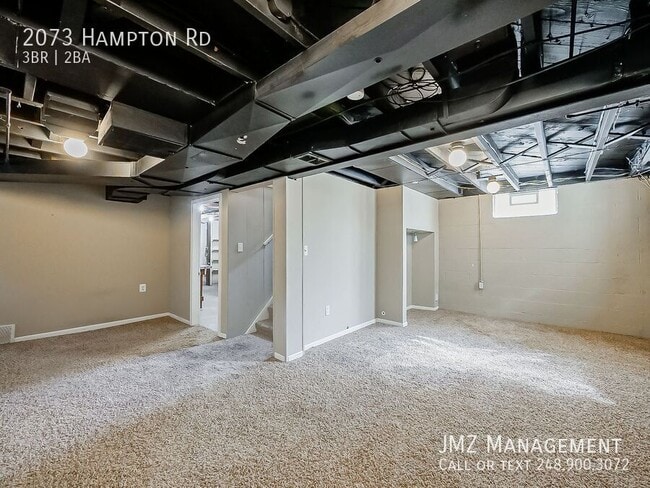Building Photo - 2073 Hampton Rd