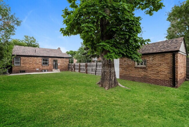 Building Photo - 3025 St Paul St