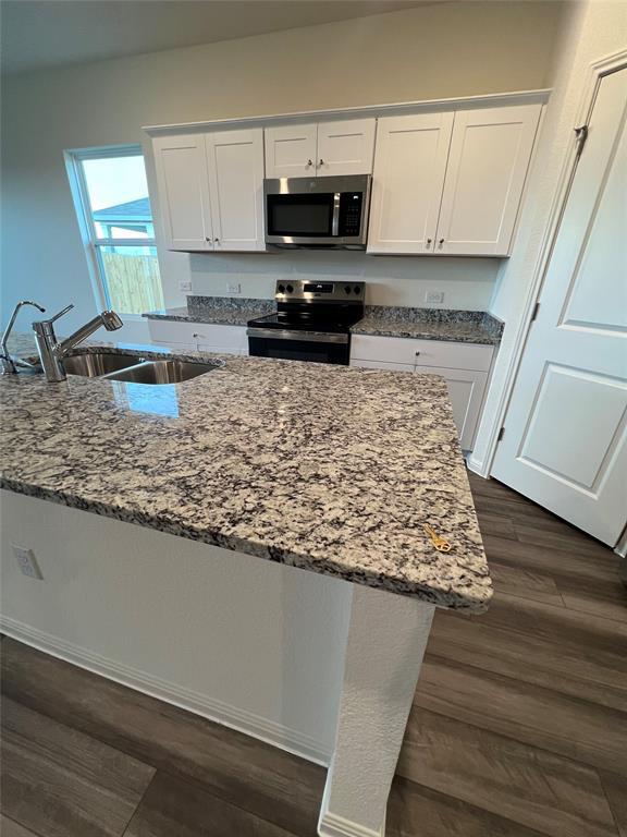 Building Photo - 124 Rother Pl