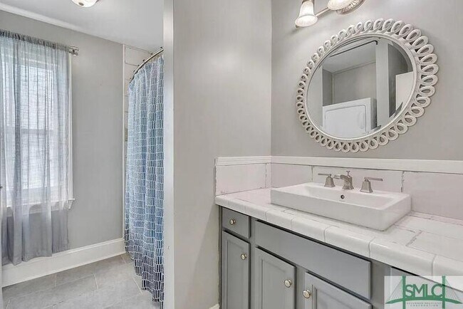 Building Photo - 126 Birch Cir