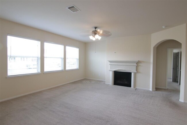 Building Photo - 3714 Aldridge Dr