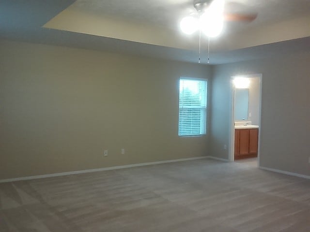 Building Photo - 1226 Lasalle Dr