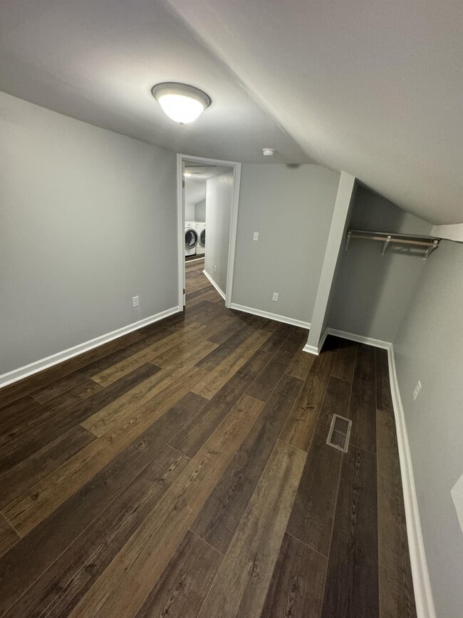 Building Photo - 88 Clinton Ave