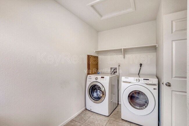 Building Photo - 16793 E Virginia Ave