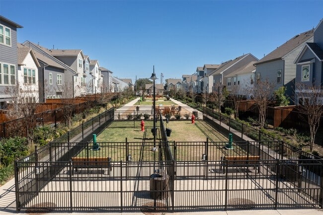 Building Photo - 10920 Keaton Landing Dr