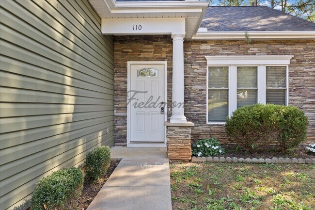 Building Photo - 110 Raeburn Way