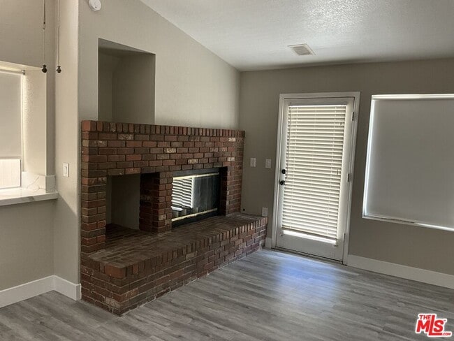 Building Photo - 9248 Camphor Tree Ct