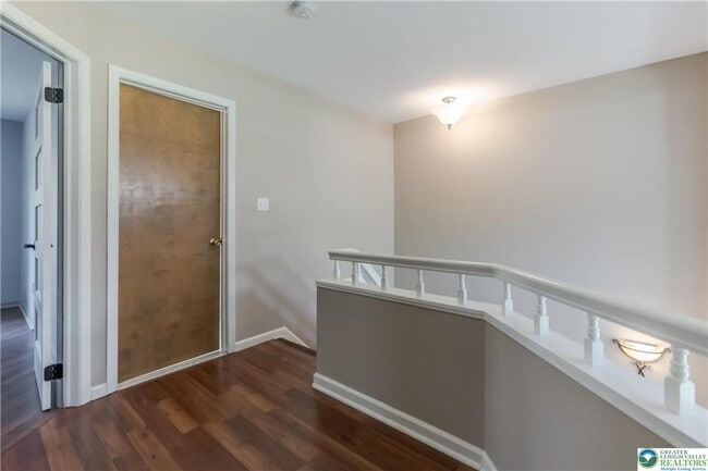 Building Photo - 3418 Park Pl