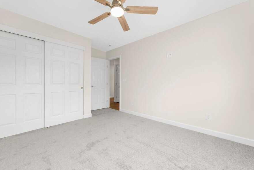 Building Photo - 630 Booneslick Rd