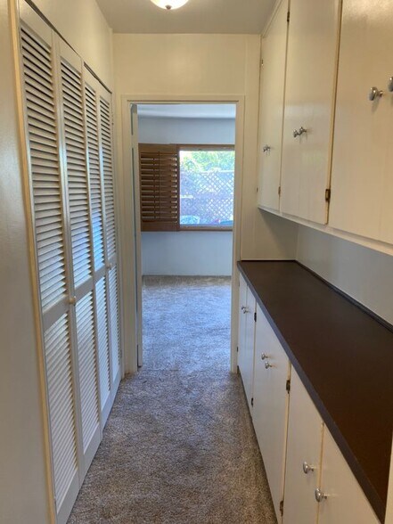Building Photo - 3561 Terrace Dr