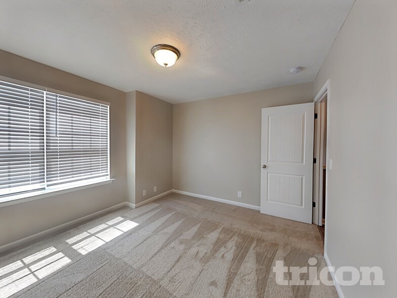 Building Photo - 108 Tulip Grove Point