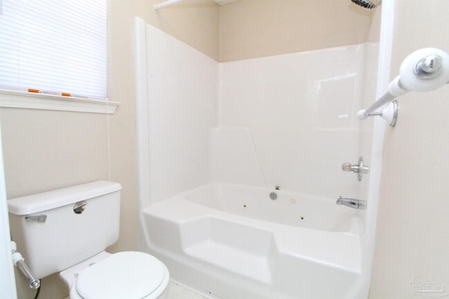 Building Photo - 1261 Greystone Ln