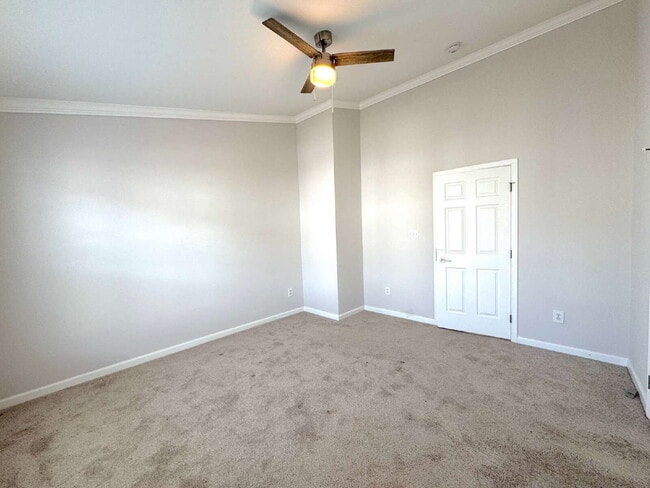 Building Photo - Inviting Suburban Retreat with Spacious Layout and Timeless Hardwood Flooring