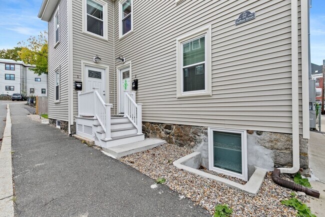 Building Photo - 57 Buffum St