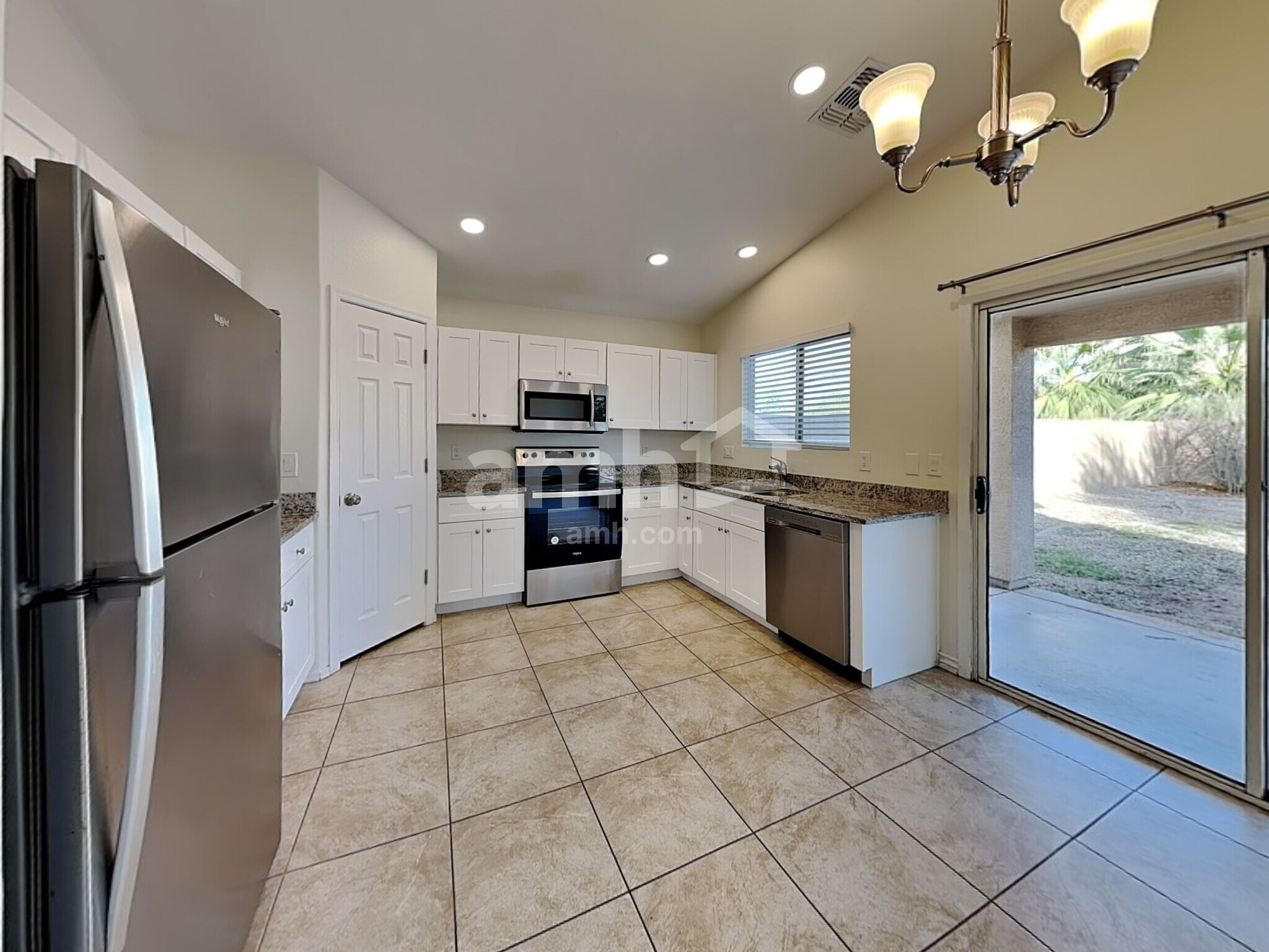 Building Photo - 31491 N Cactus Dr