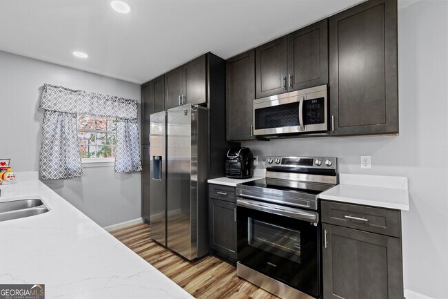 Building Photo - 3727 Calmer Cir