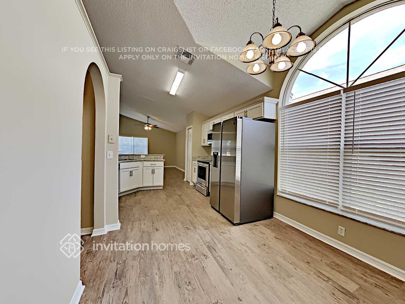 Building Photo - 12864 Maribou Cir