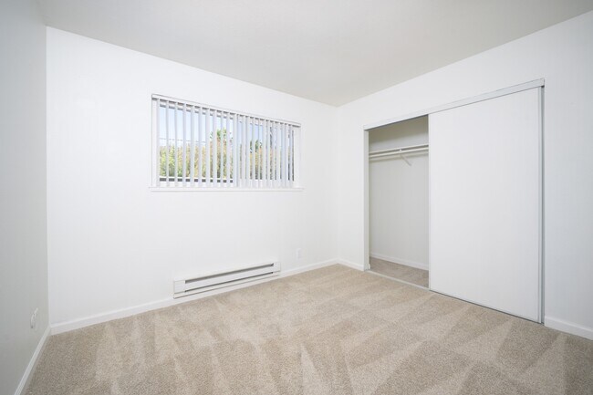 Oliva #37 bedroom 1(2) - Oliva Apartments