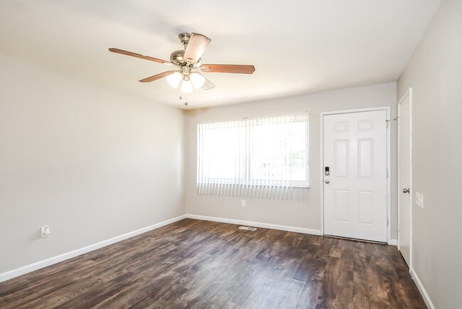 Building Photo - 3 Santa Anita Ct