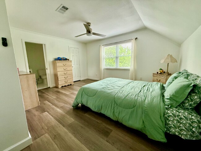 Building Photo - 2309 Kings Country Dr