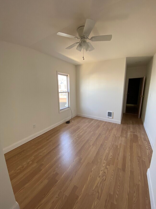 2nd floor rear bedroom - 1346 N 11th St