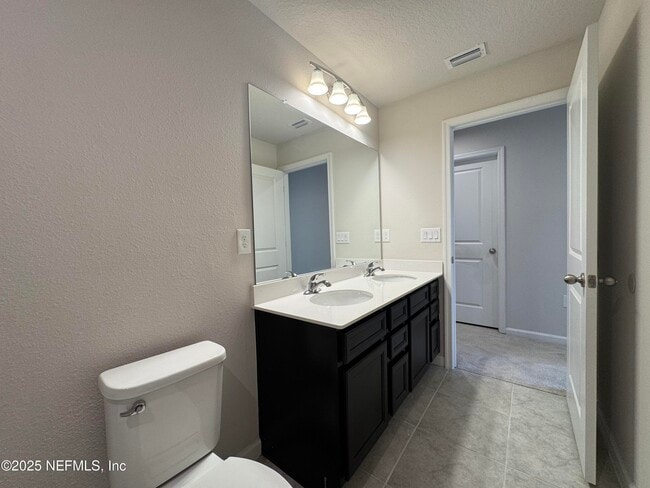 Building Photo - 1530 Tan Tara Trl