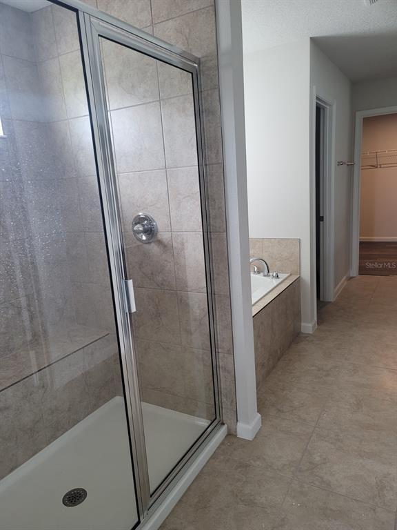 Building Photo - 6018 Glory Bower Dr