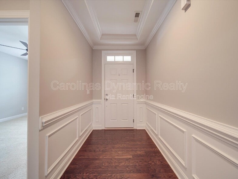 Building Photo - 14021 Goldenrod Trace Rd
