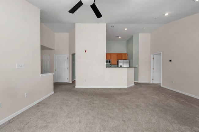 Building Photo - 500 Bradley Ct