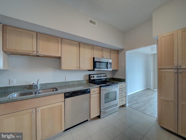 Building Photo - 2230 George C Marshall Dr