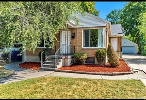 Building Photo - 2577 S 700 E