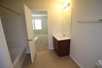 Building Photo - 9001 Tall Sky Trc