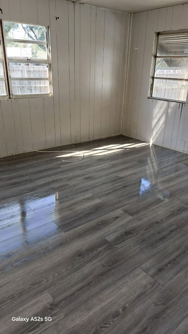 Building Photo - 6025 New Tampa Hwy