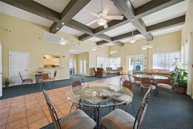 Building Photo - 4220 Central Sarasota Pkwy